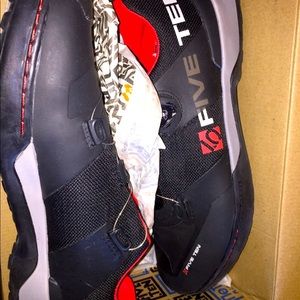 Five Ten Kestrel shoes